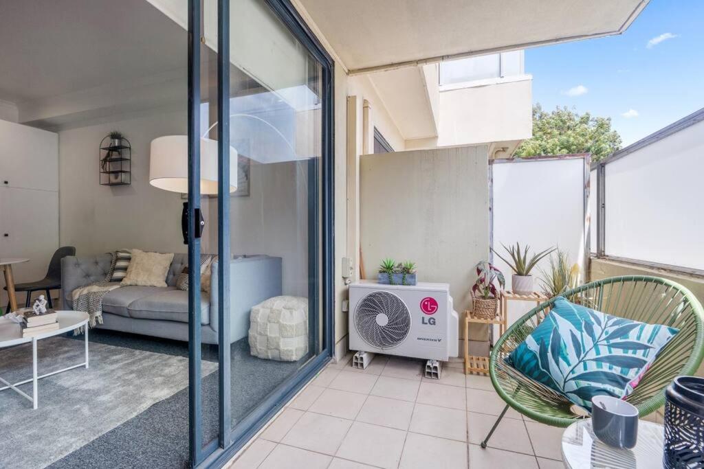 Cozy 1 Bedder In St Kilda With Balcony Appartement Melbourne Buitenkant foto