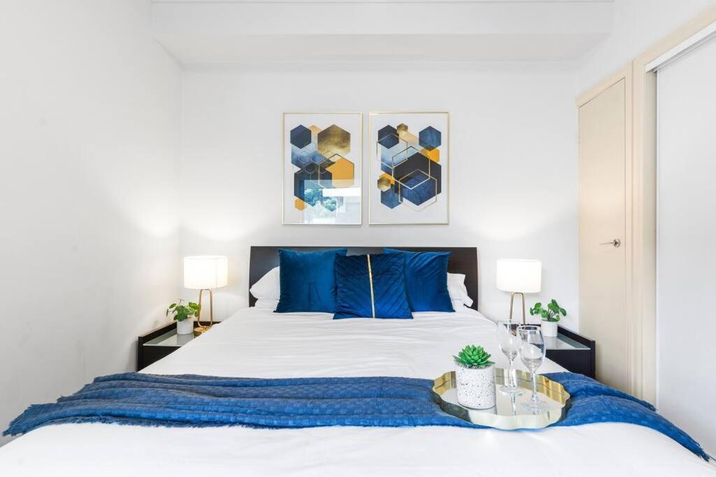 Cozy 1 Bedder In St Kilda With Balcony Appartement Melbourne Buitenkant foto