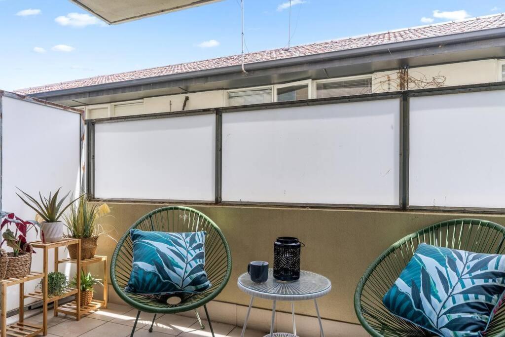Cozy 1 Bedder In St Kilda With Balcony Appartement Melbourne Buitenkant foto
